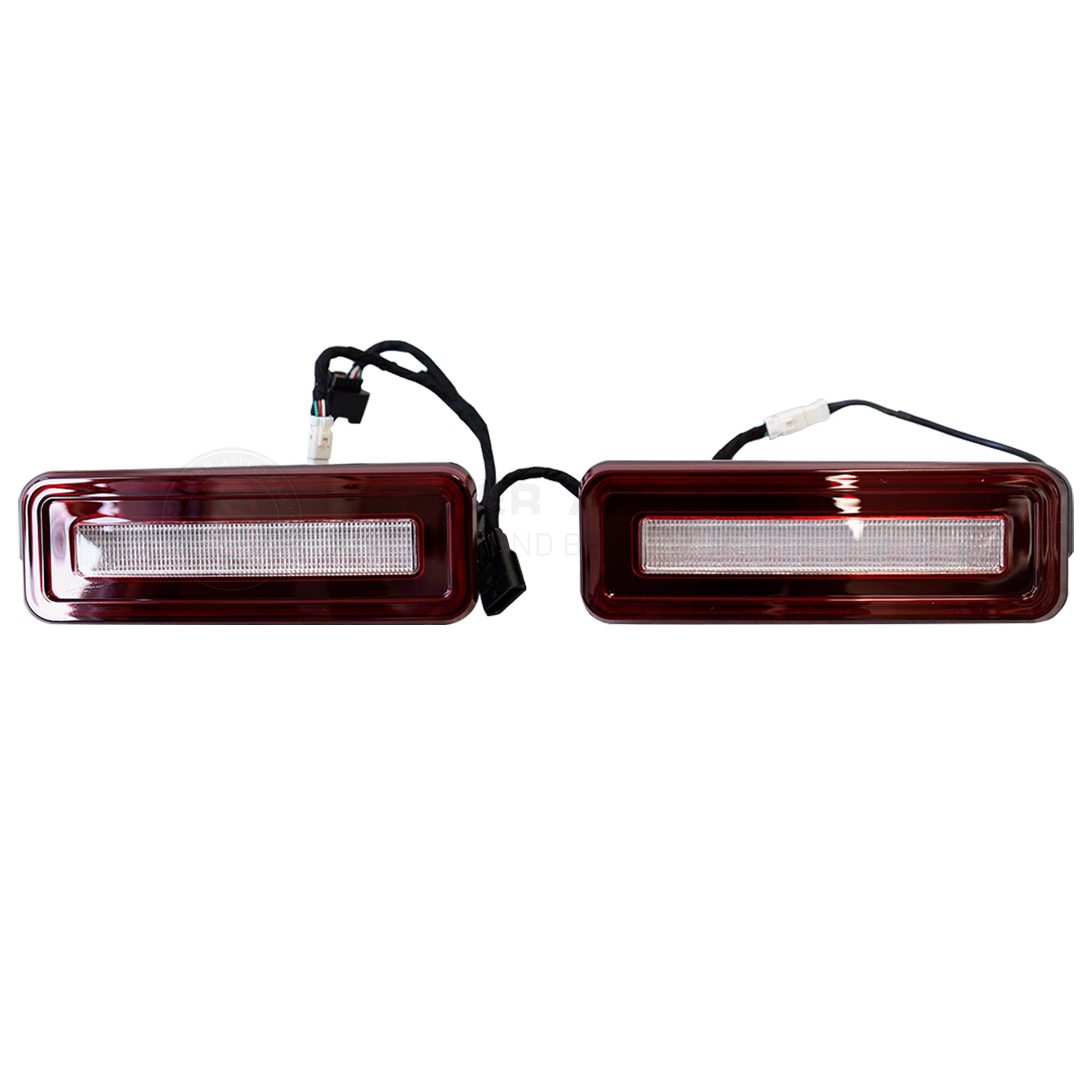 DEF4X4 Tail Lamp RED L663 Land Rover